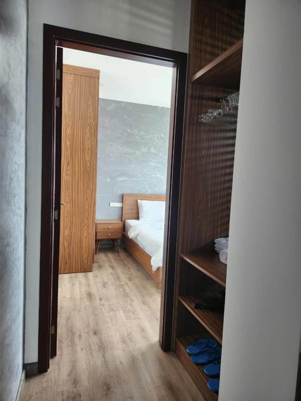 Lala Apartment And Hotel Дананг Екстер'єр фото